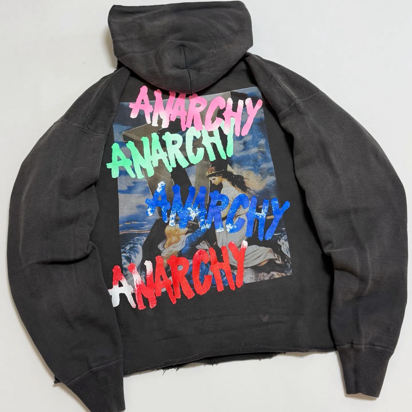 SAINT Mxxxxxx HOODIE/ANARCHY/BLK Mirror reverse SAINT hooded sweatshirt/ANARCHY barrage virgin hoodie S-XL Assute dyeing, heavy washing and water fading, multi-bit wormhole destruction treatment, genuine plate opening and mold opening, the difference is shown in the picture to make the product! Authentic level printing process, correct main mark/wash mark ⚠️Note: This model does not have the little angel mark